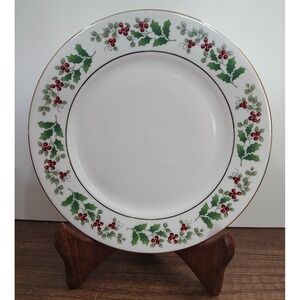 Gibson Everyday Christmas Charm Holly & Berries Gold Rim 7.5" Side Plate